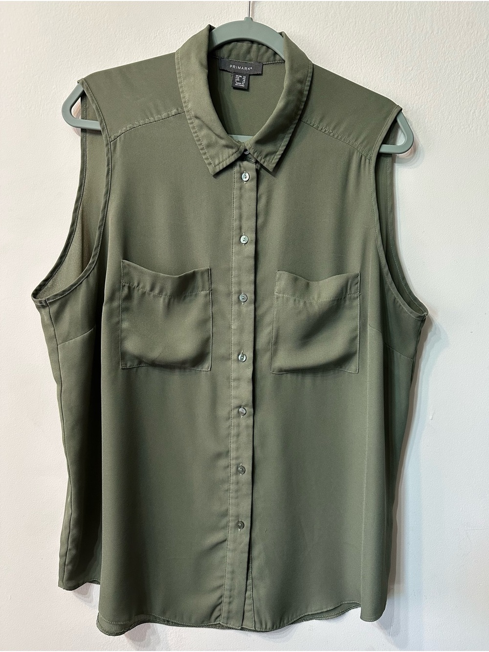 Primark Green Sleeveless Collared Button-Up Blouse Women's 16